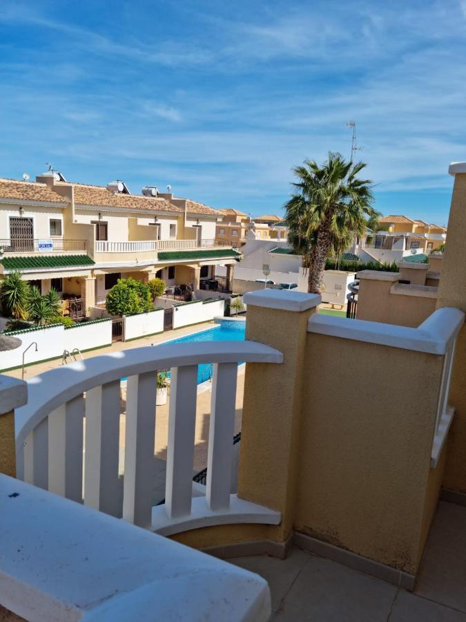 克萨达城Agradable Adosado Con Piscina别墅 外观 照片